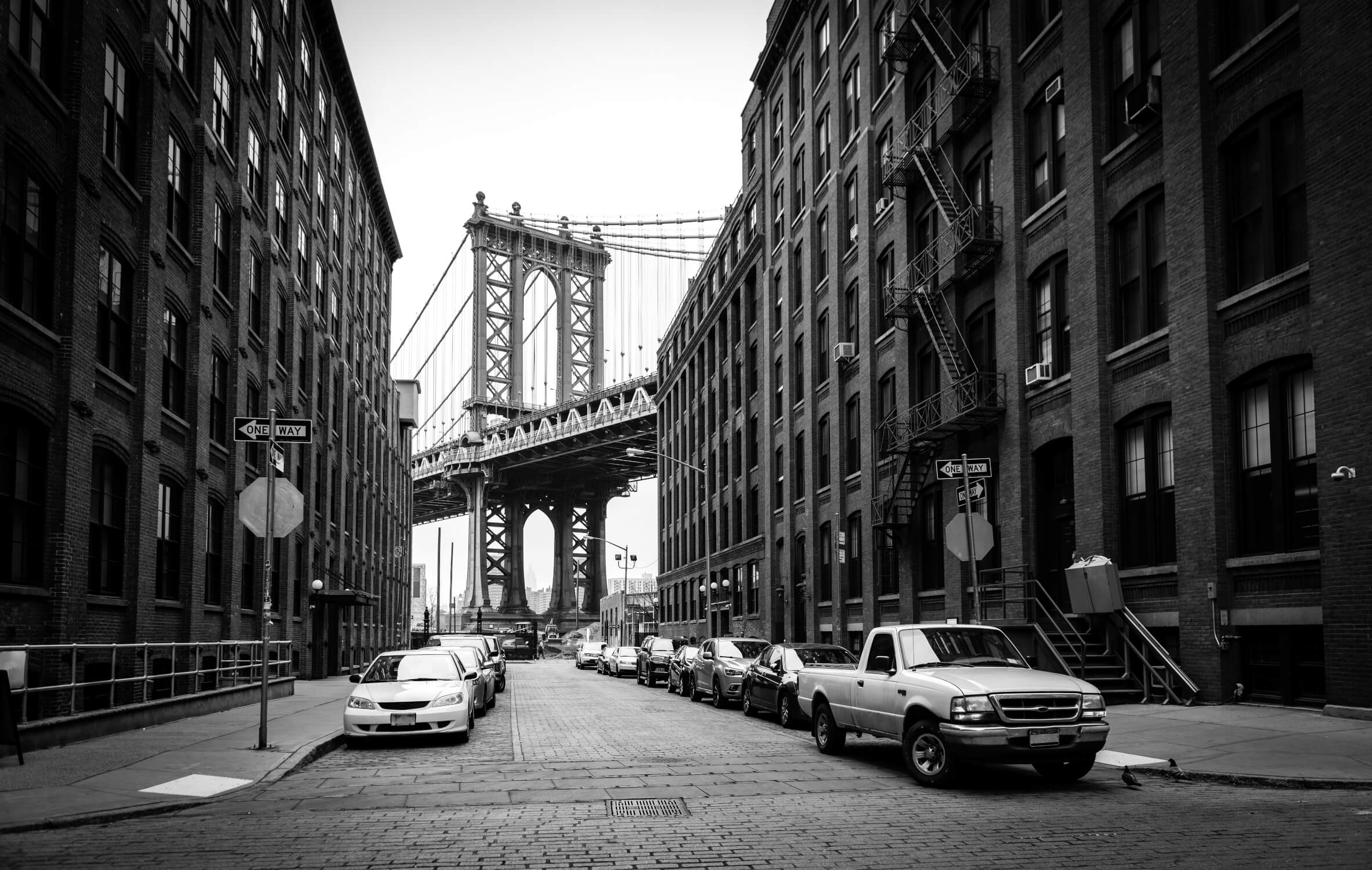 Brooklyn Black and White Car Wallpaper | Murals Wallpaper