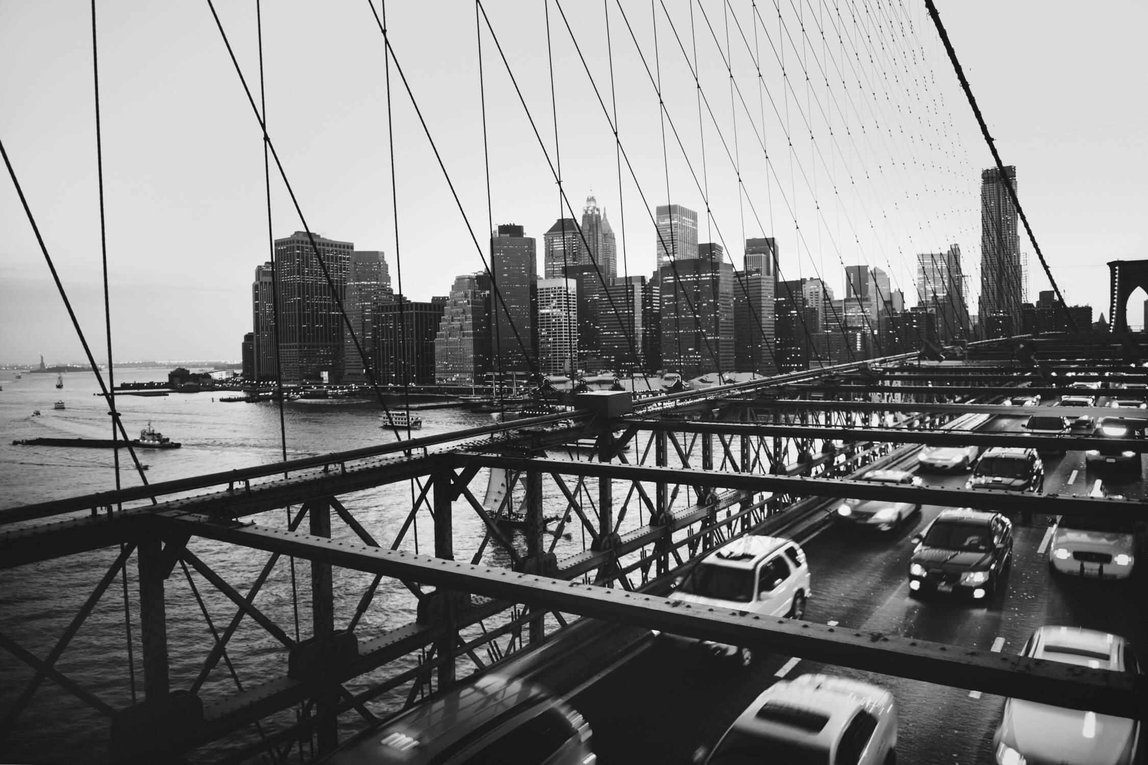 Black and White Wallpaper Brooklyn Bridge Cars | Murals Wallpaper