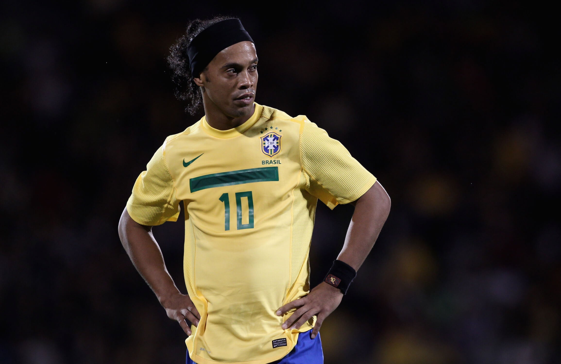 Ronaldinho Wallpaper | Murals Wallpaper