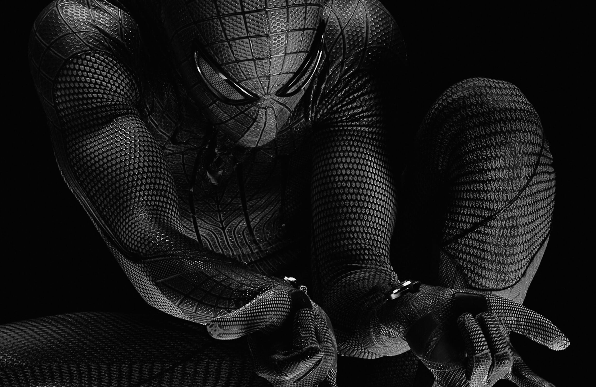Black Spiderman Design Wallpaper | Murals Wallpaper