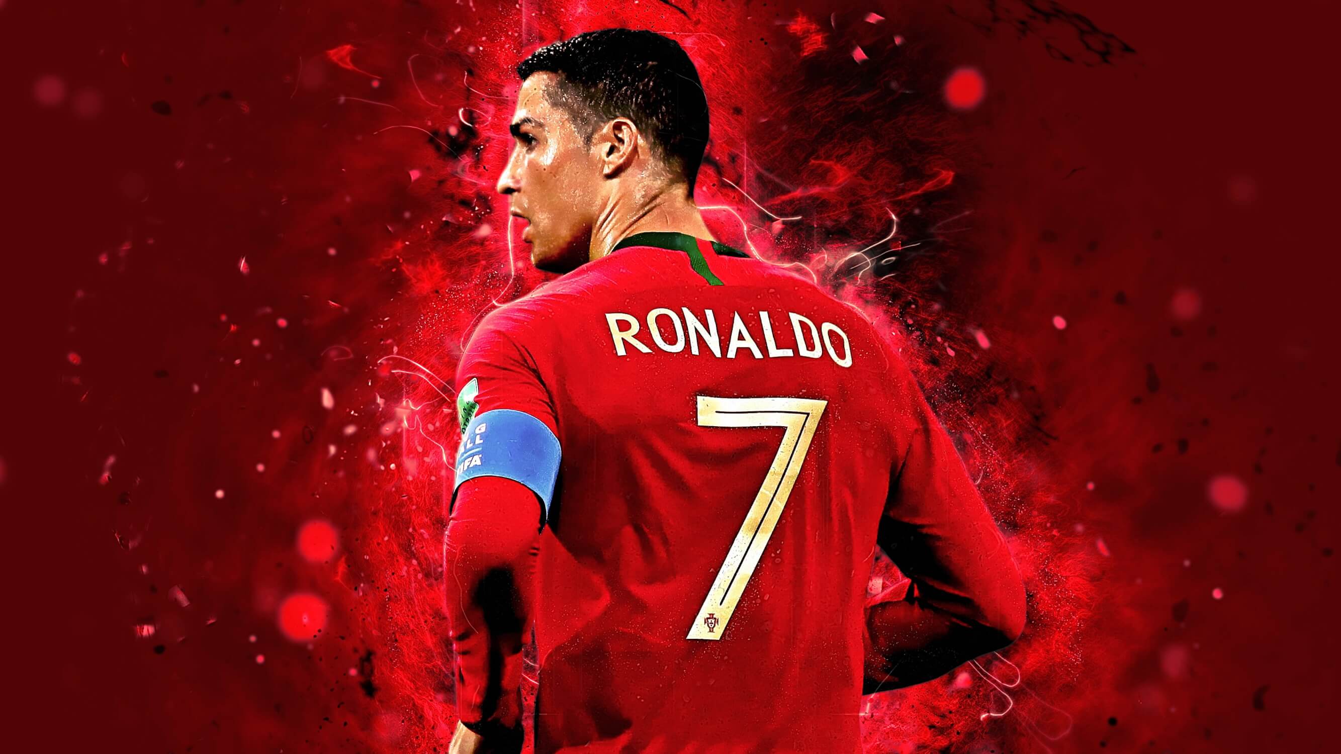 Ronaldo Red Wallpaper | Murals Wallpaper