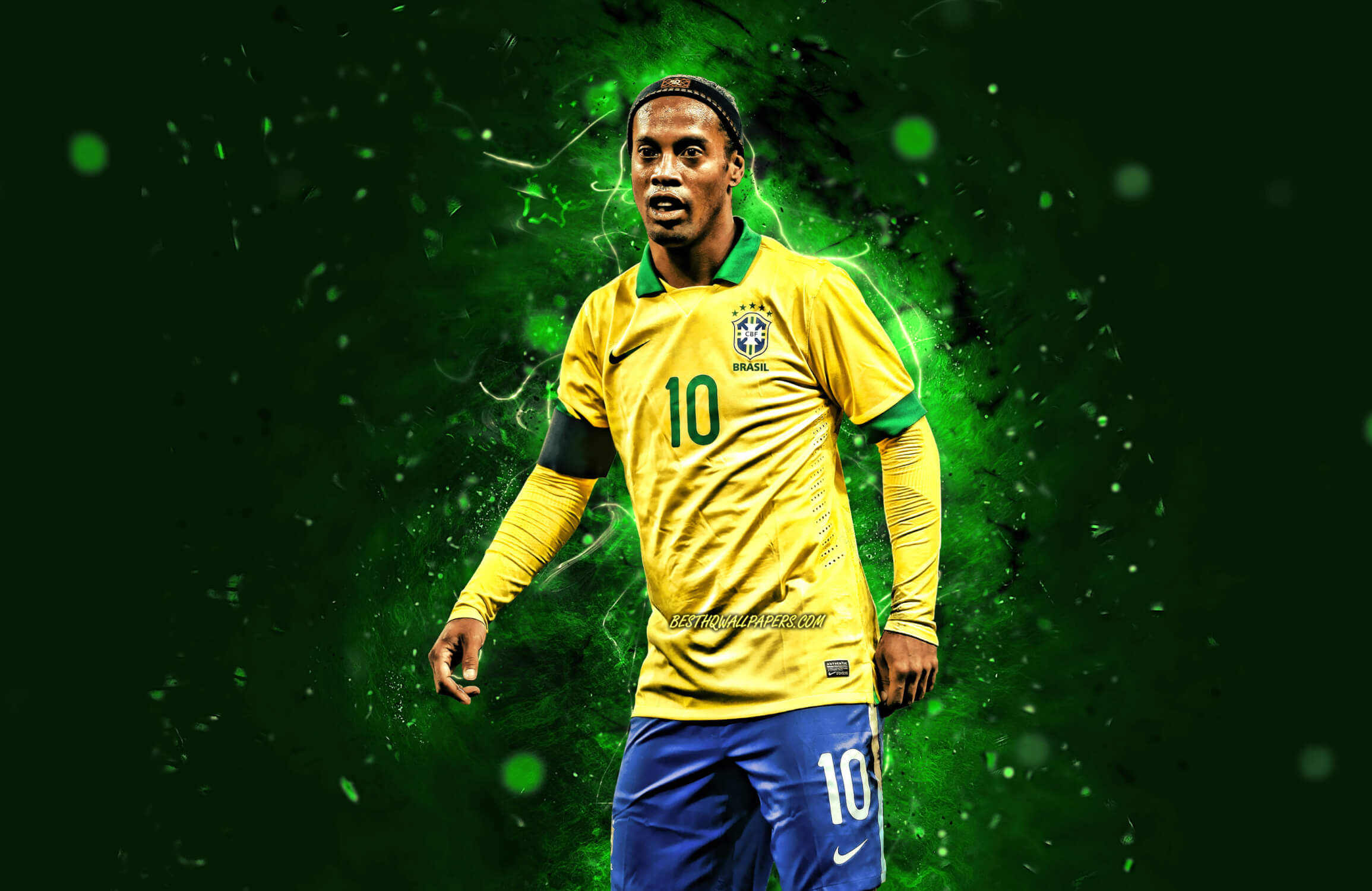 Ronaldinho Green Soccer Player Wallpaper | Murals Wallpaper